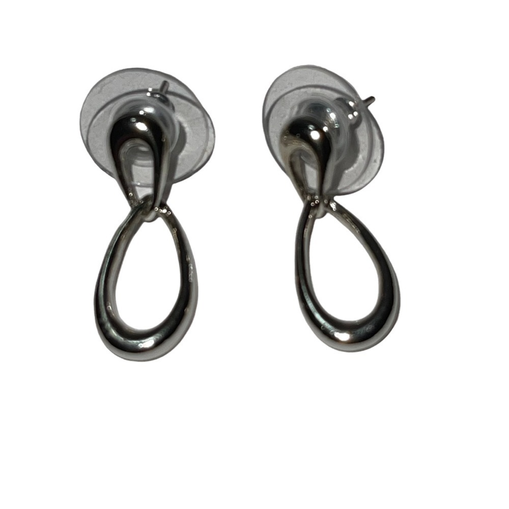 Oval Loop Suspended Earring - Picture 3 of 9